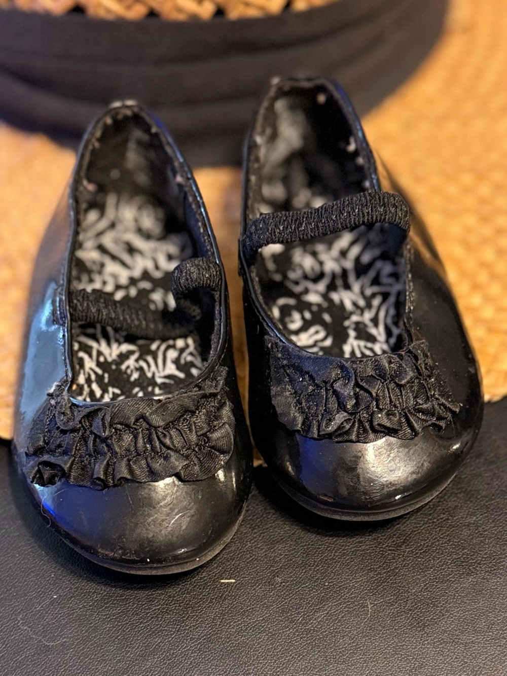 George Black Patent Mary Jane Flats with Ruffle Strap for Baby size 3